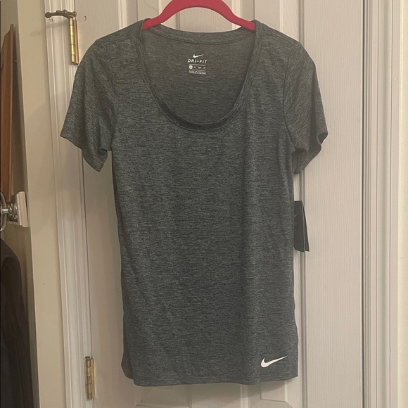 Nike Women's Dri-fit Short Sleeve Tee - Picture 1 of 1